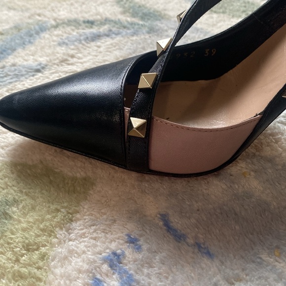 Rare Valentino RockStud - Picture 9 of 16